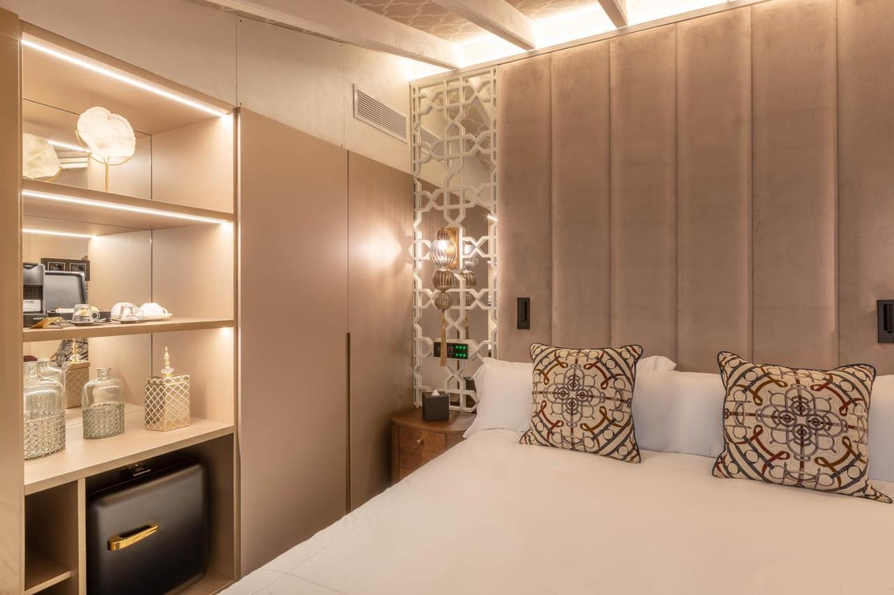 Hotel Claude Марбеля Екстериор снимка